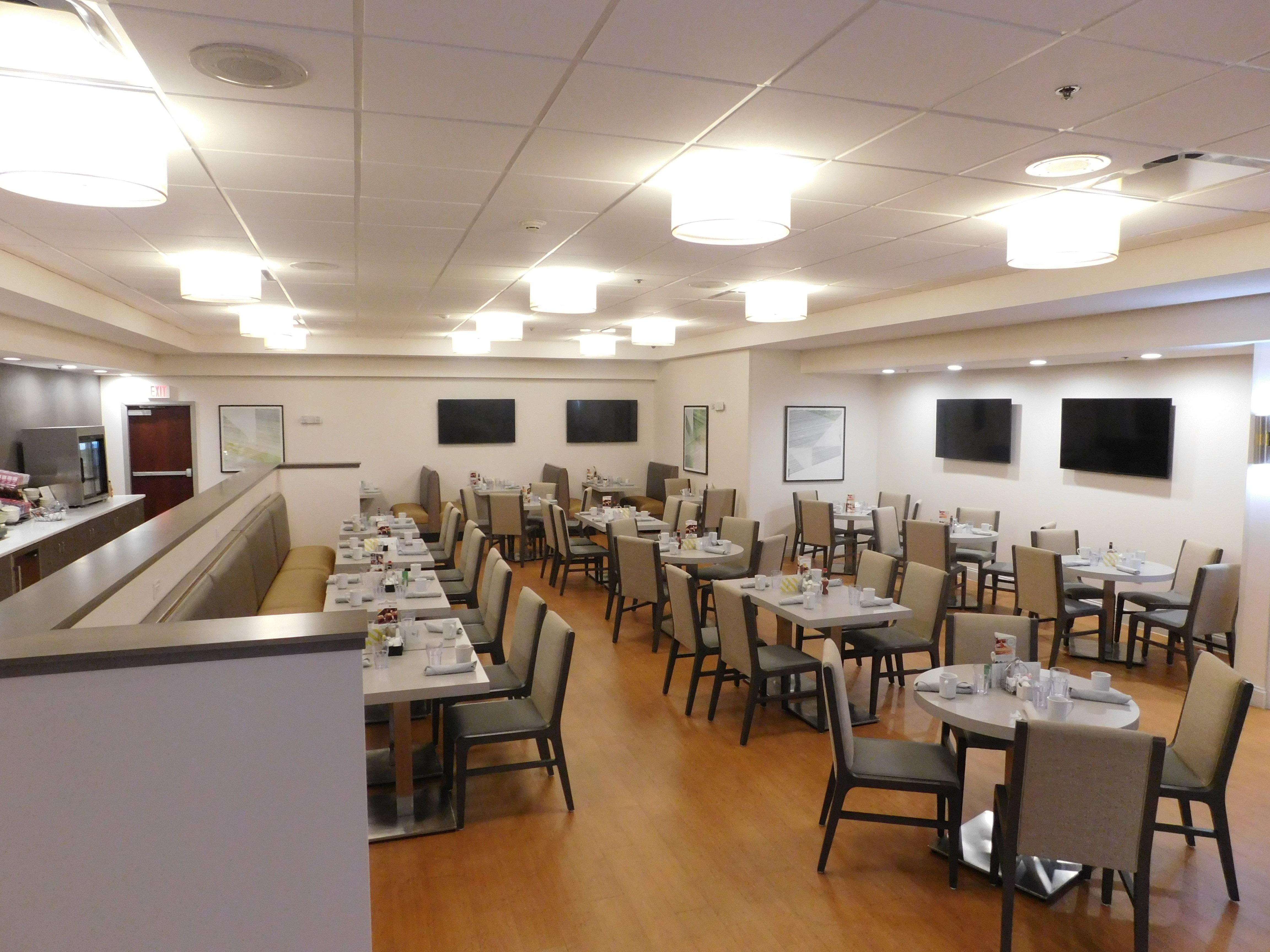 Holiday Inn Hotel & Suites Rochester - Marketplace By Ihg Eksteriør bilde
