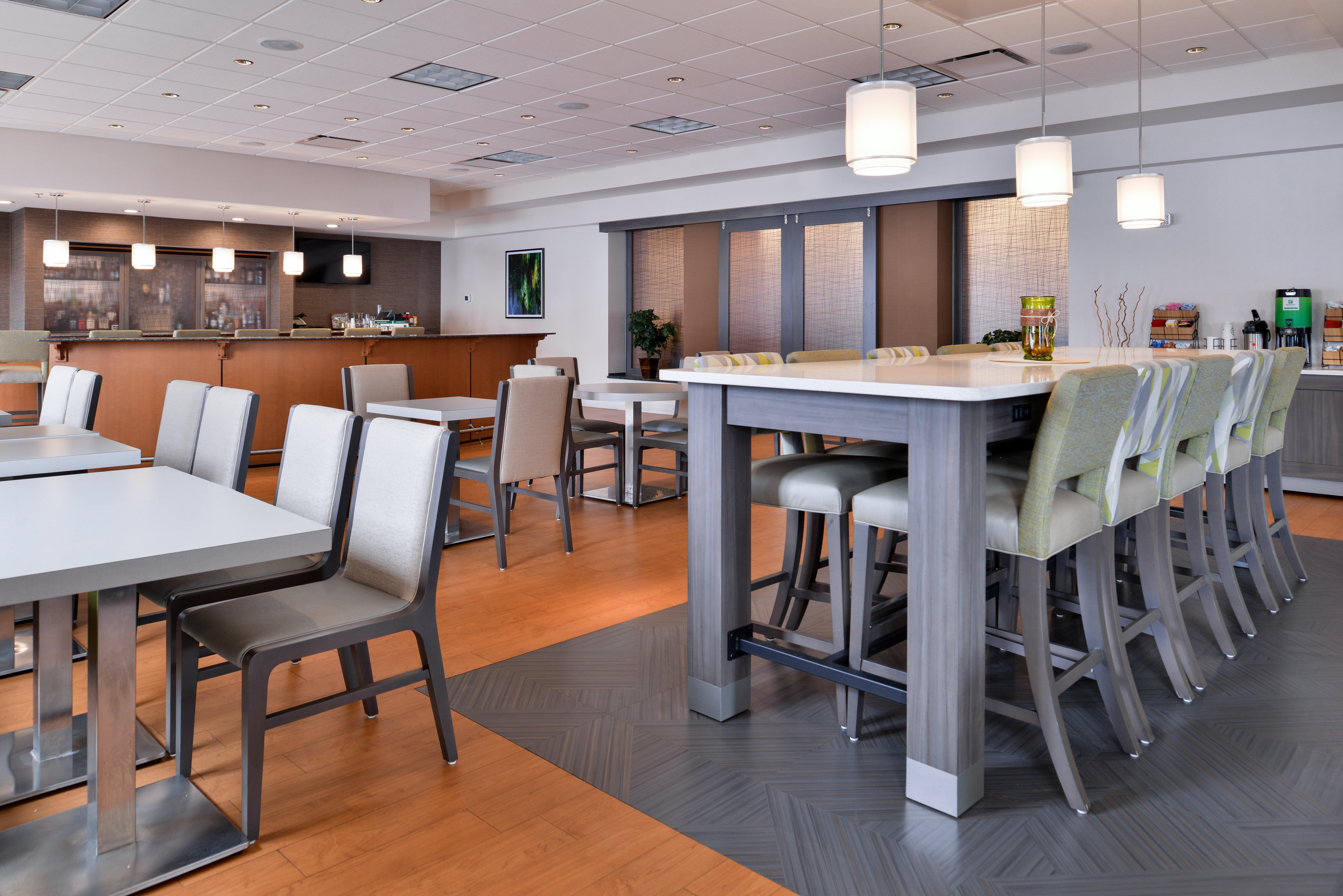 Holiday Inn Hotel & Suites Rochester - Marketplace By Ihg Eksteriør bilde